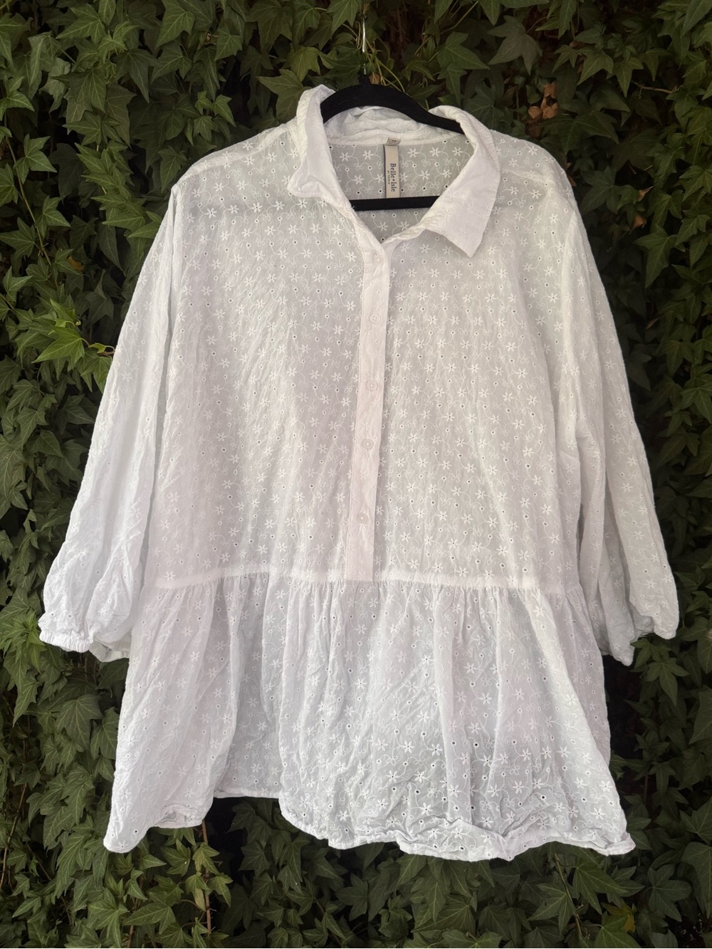 torrid White Eyelet Peplum Button-Up Tunic
